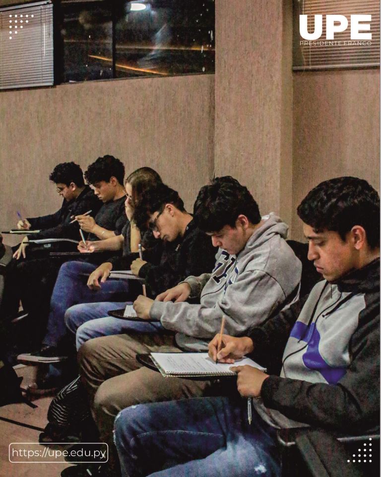 Capacitación en Riesgos Eléctricos: Fomentando la Seguridad en Ingeniería