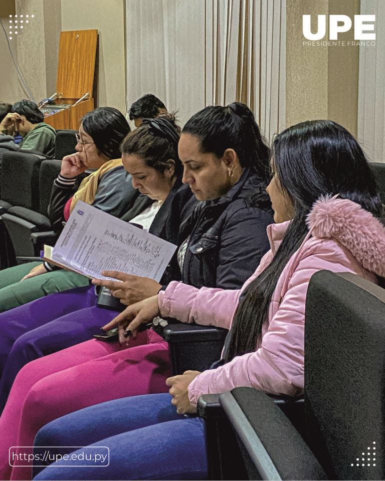 Conferencia sobre Educación Inclusiva en la Universidad Privada del Este