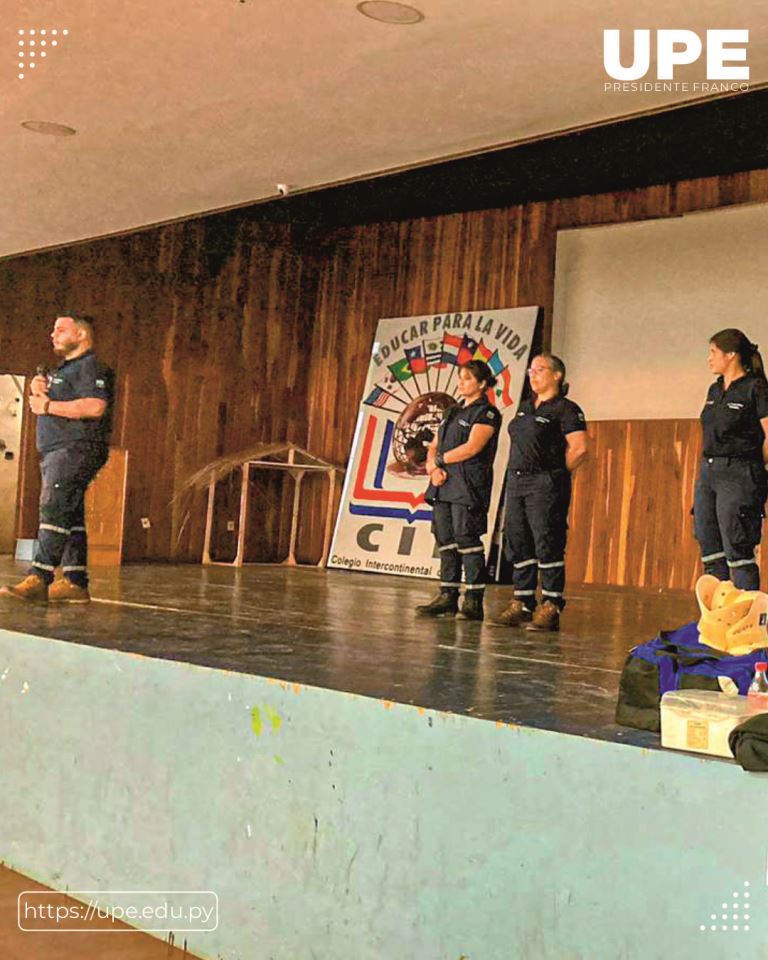 Taller de Primeros Auxilios en la UPE