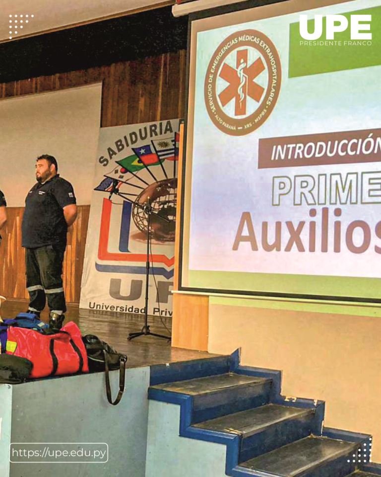 Taller de Primeros Auxilios en la UPE