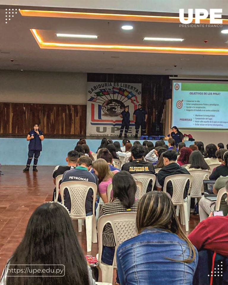 Taller de Primeros Auxilios en la UPE