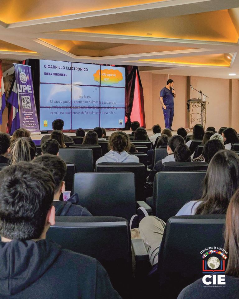 Riesgos del Vapeo: Educación y Prevención en el Colegio Intercontinental del Este