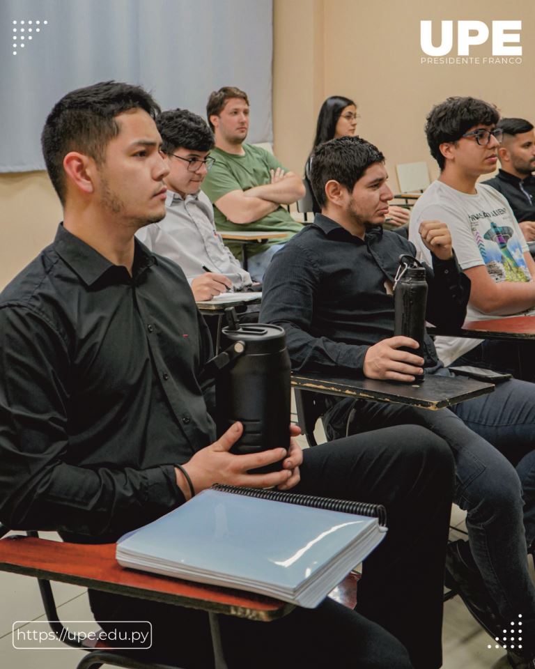 Alumnos de Ingeniería Electromecánica orientados hacia a la Excelencia Académica