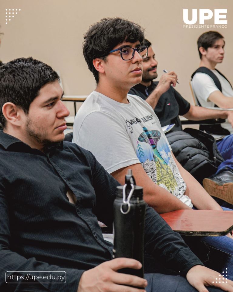 Alumnos de Ingeniería Electromecánica orientados hacia a la Excelencia Académica