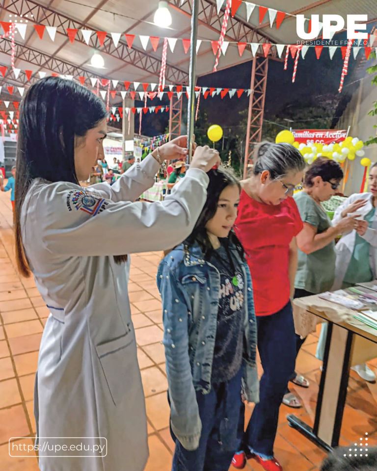 Extensión Universitaria en la Parroquia Sagrados Corazones de Jesús y María