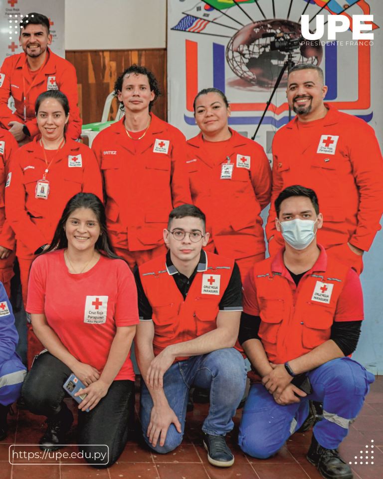 Graduación de Nuevos Voluntarios de la Cruz Roja en la UPE