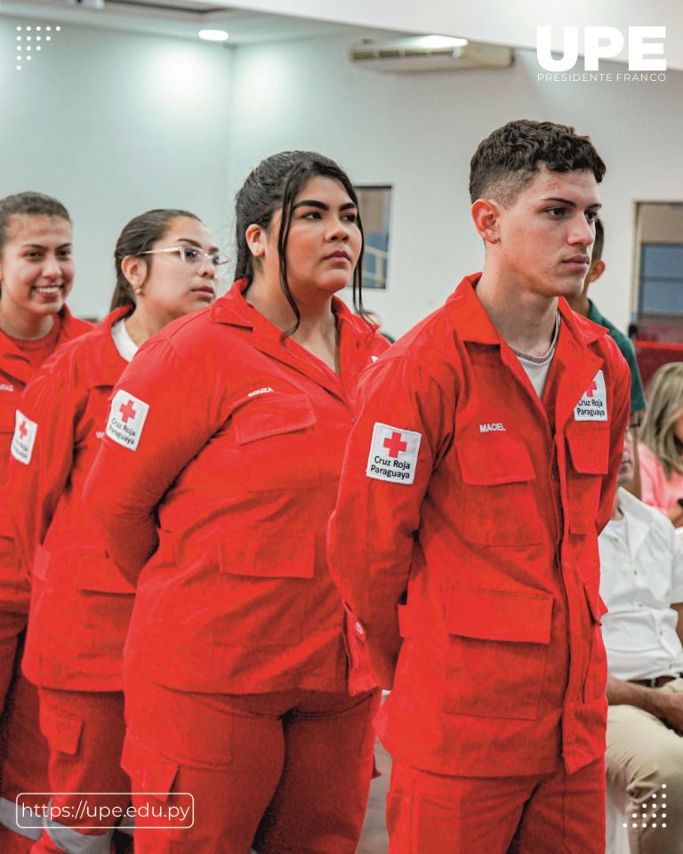 Graduación de Nuevos Voluntarios de la Cruz Roja en la UPE