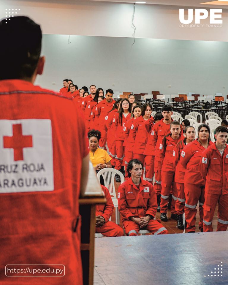 Graduación de Nuevos Voluntarios de la Cruz Roja en la UPE