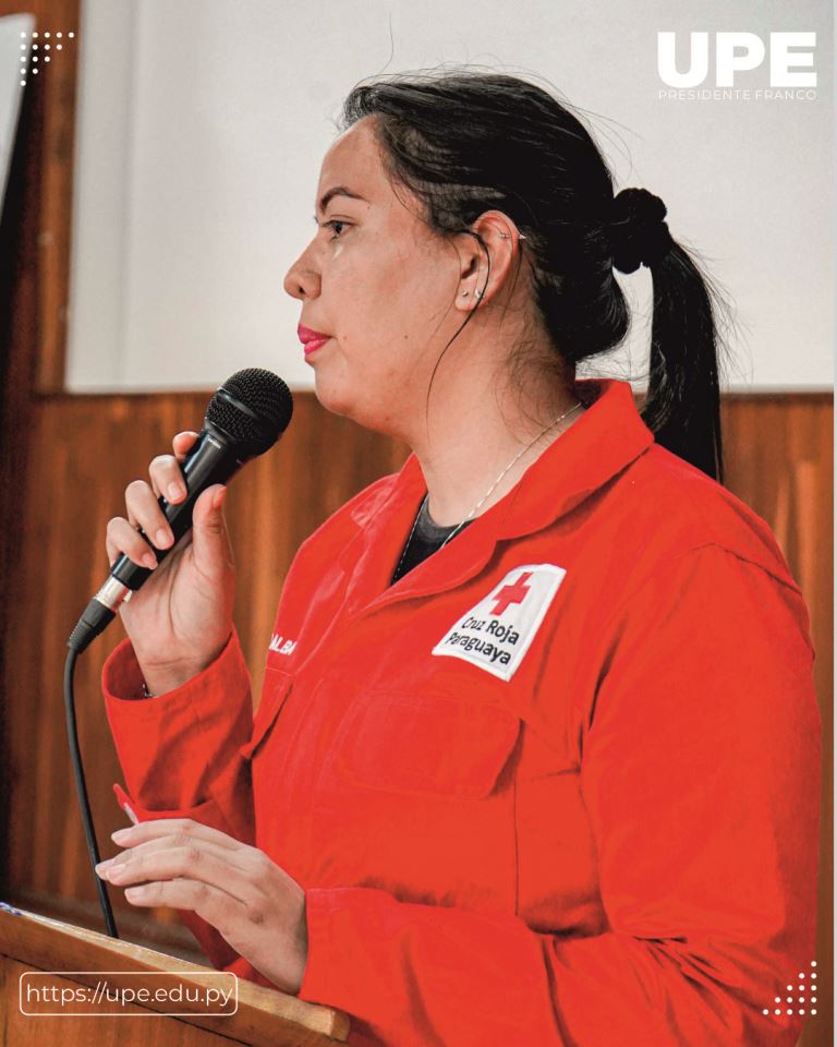 Graduación de Nuevos Voluntarios de la Cruz Roja en la UPE