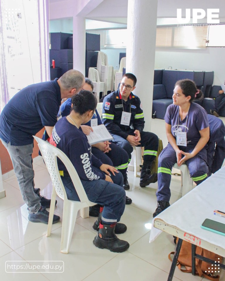 Bomberos realizan Curso de Capacitación en la UPE