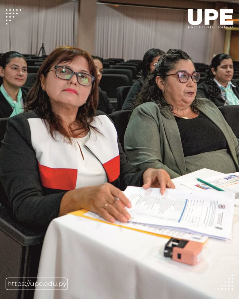 Desempeño Profesional en Prácticas Educativas: Defensa Oral