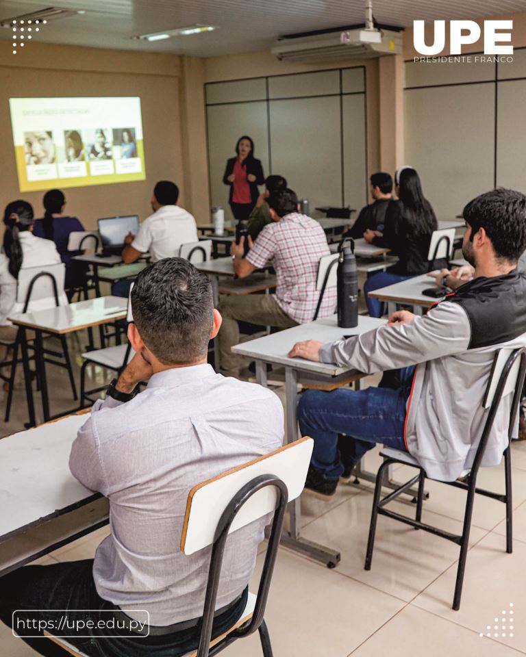  Claustro Docente en la Facultad de Ciencias y Tecnologías: Compromiso con la Calidad Educativa