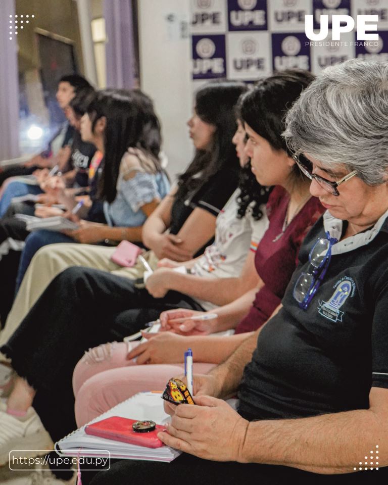 Reunión de Bienvenida: Iniciamos un Nuevo Semestre en Ciencias de la Educación