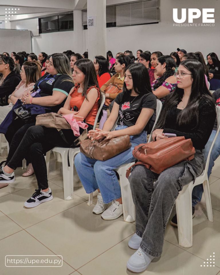 Reunión de Bienvenida: Iniciamos un Nuevo Semestre en Ciencias de la Educación