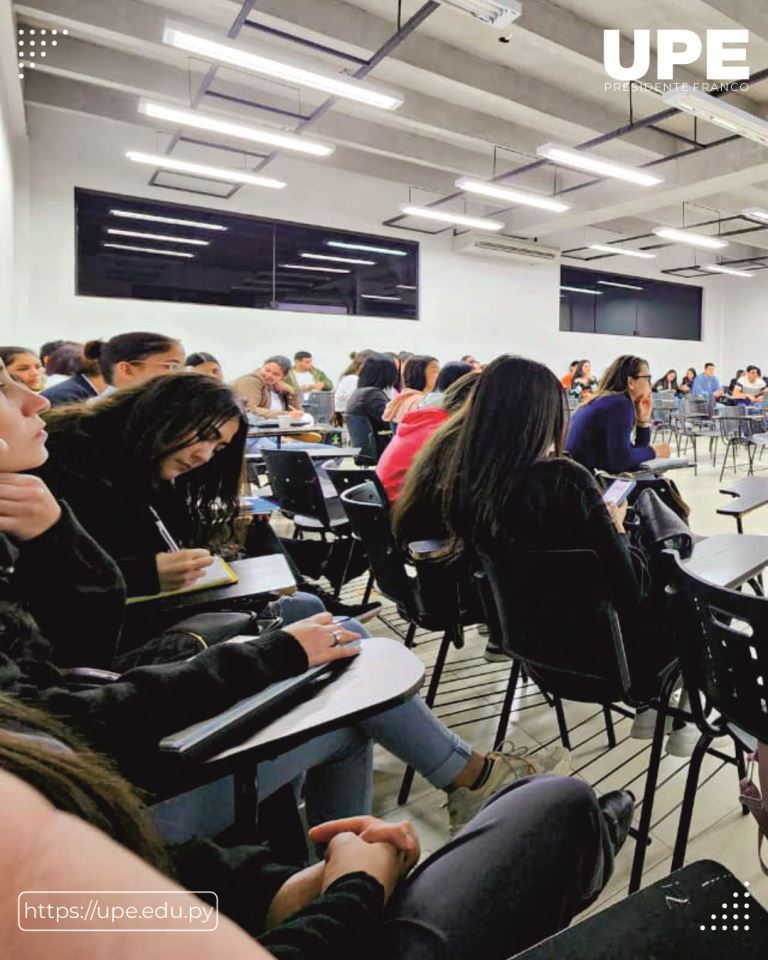 Capacitación en Estrategias de Promoción de la Salud: Fortaleciendo la Formación de Futuros Profesionales