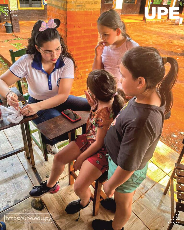 Celebración del Día del Niño en Bello Amanecer: Proyecto de Salud y Bienestar