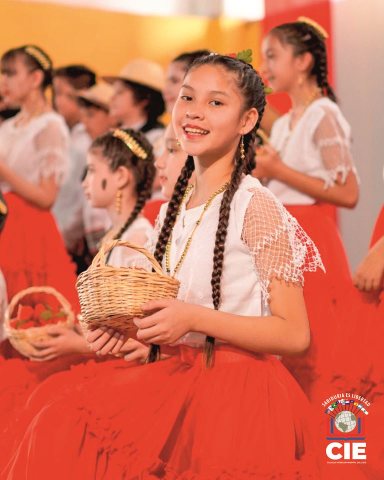 Éxito del Proyecto Cultura y Tradición: Arte y Aprendizaje en el CIE