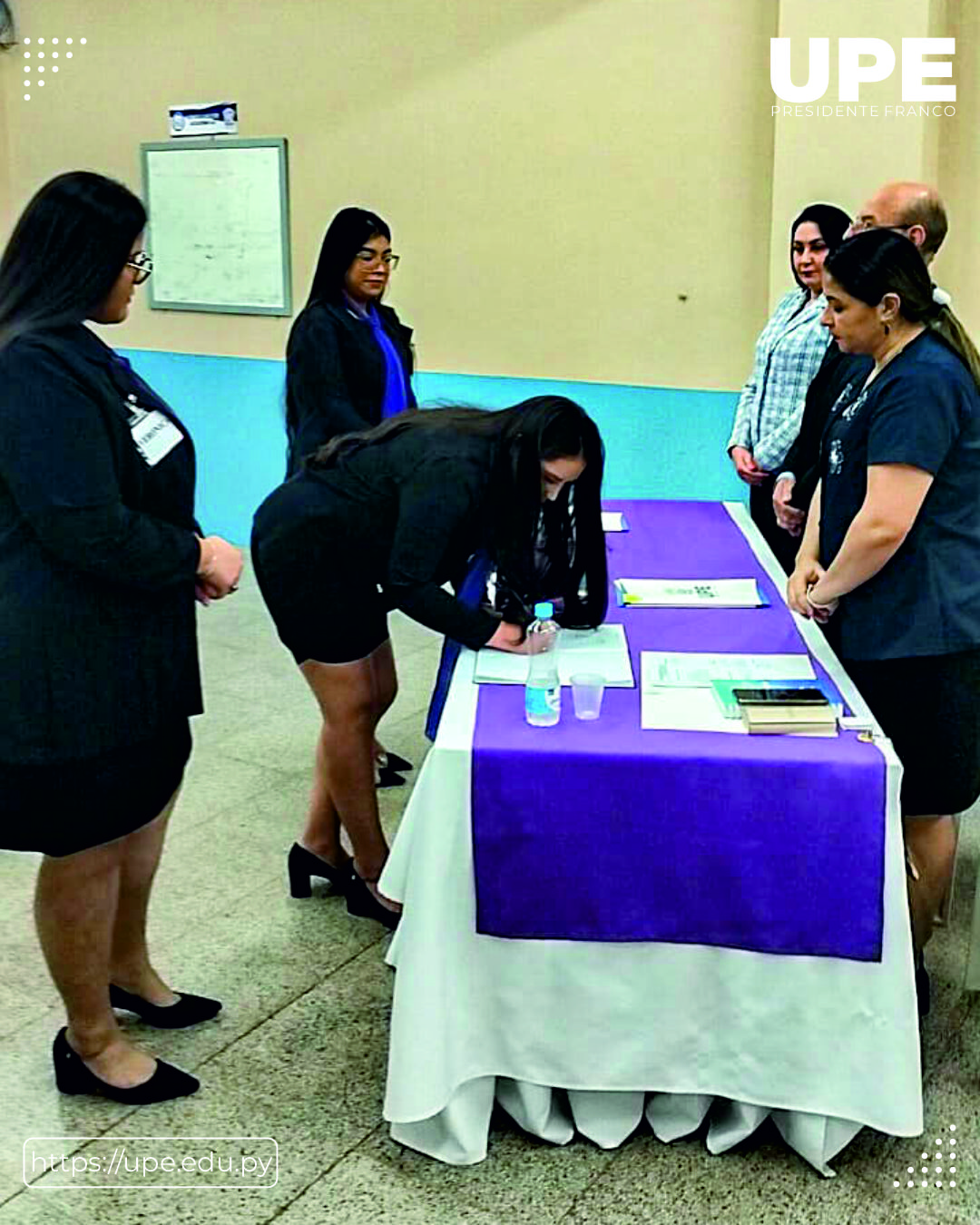Nuevos Egresados en Ciencias Contables: Defensas de Trabajo Final en la UPE