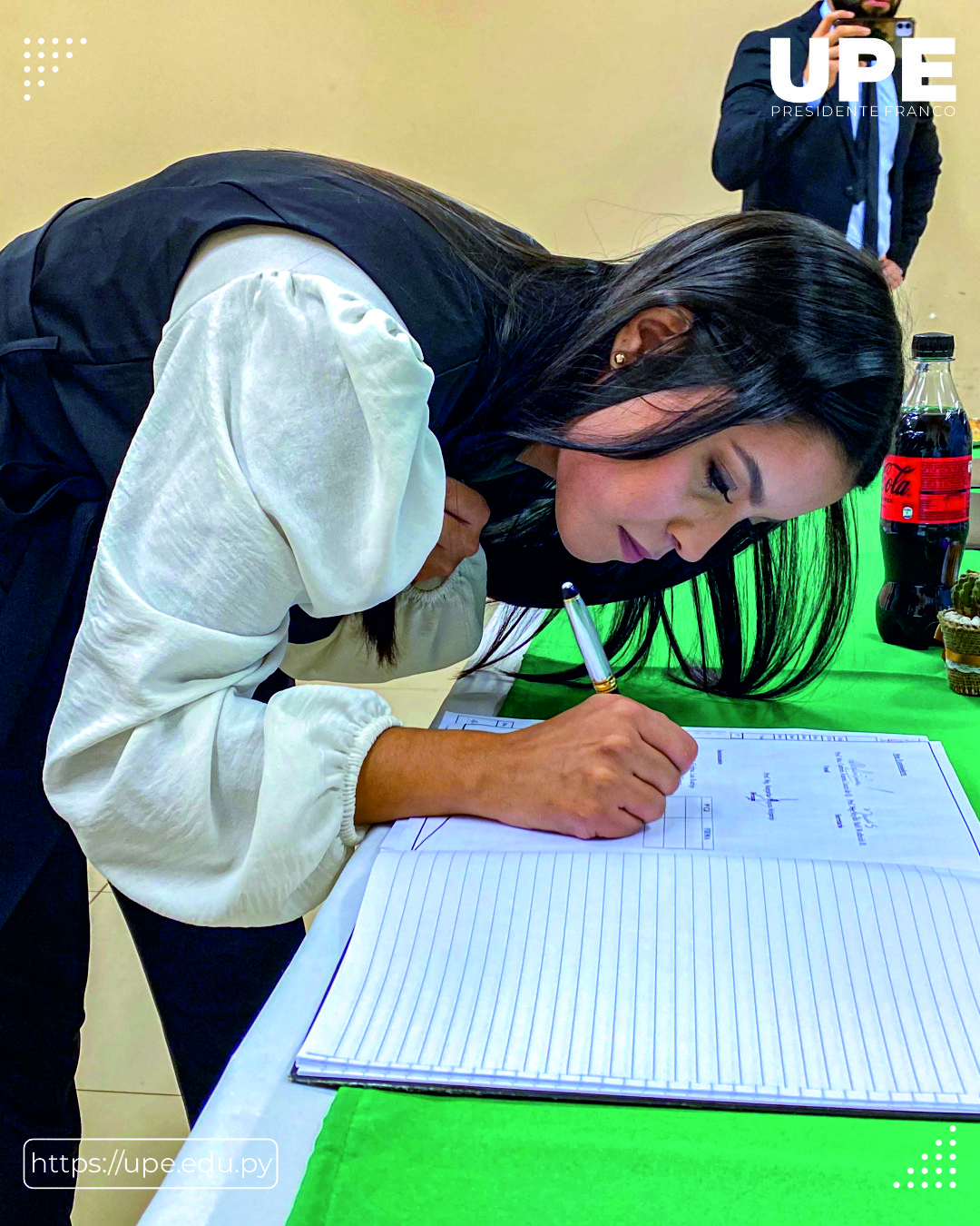 Nuevos Egresados en Nutrición: Defensa de Trabajo Final de Grado en la UPE