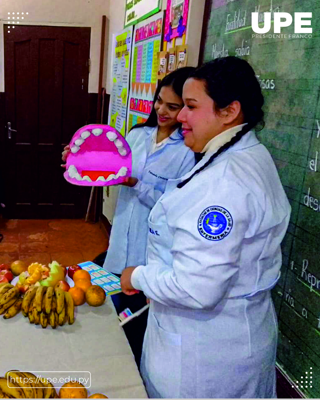 Charla Educativa en  la Escuela Medalla Milagrosa: Práctica Profesional de Enfermería