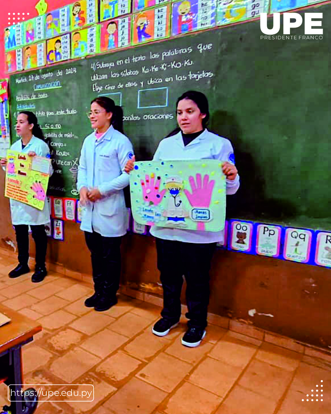 Promoviendo Hábitos Saludables: Estudiantes de Enfermería visitan la Escuela Santa Rosa de Lima