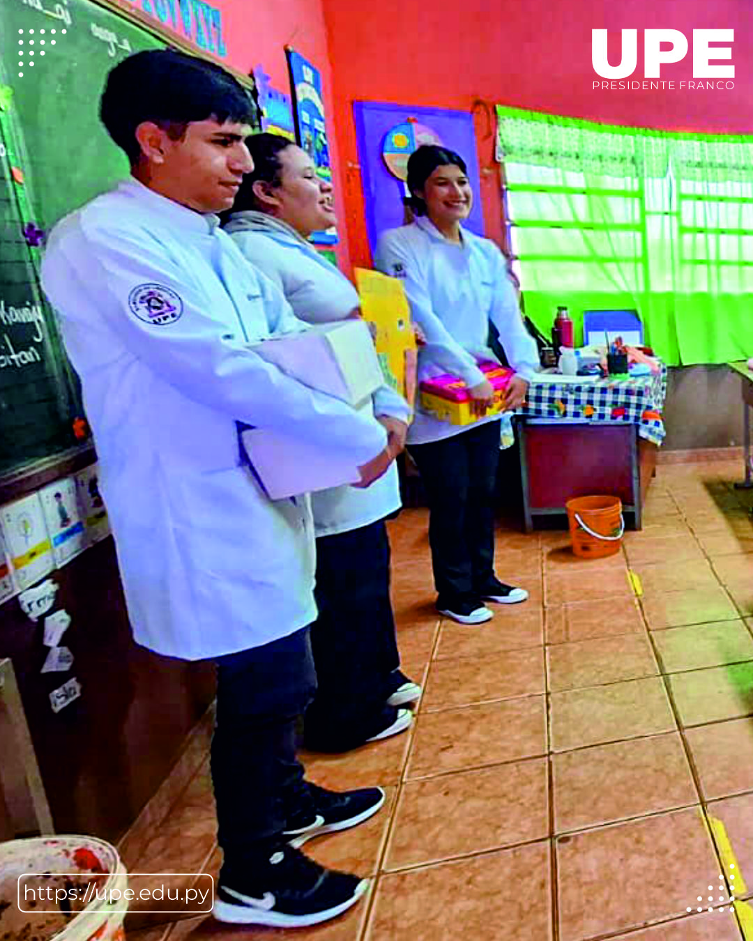 Promoviendo Hábitos Saludables: Estudiantes de Enfermería visitan la Escuela Santa Rosa de Lima