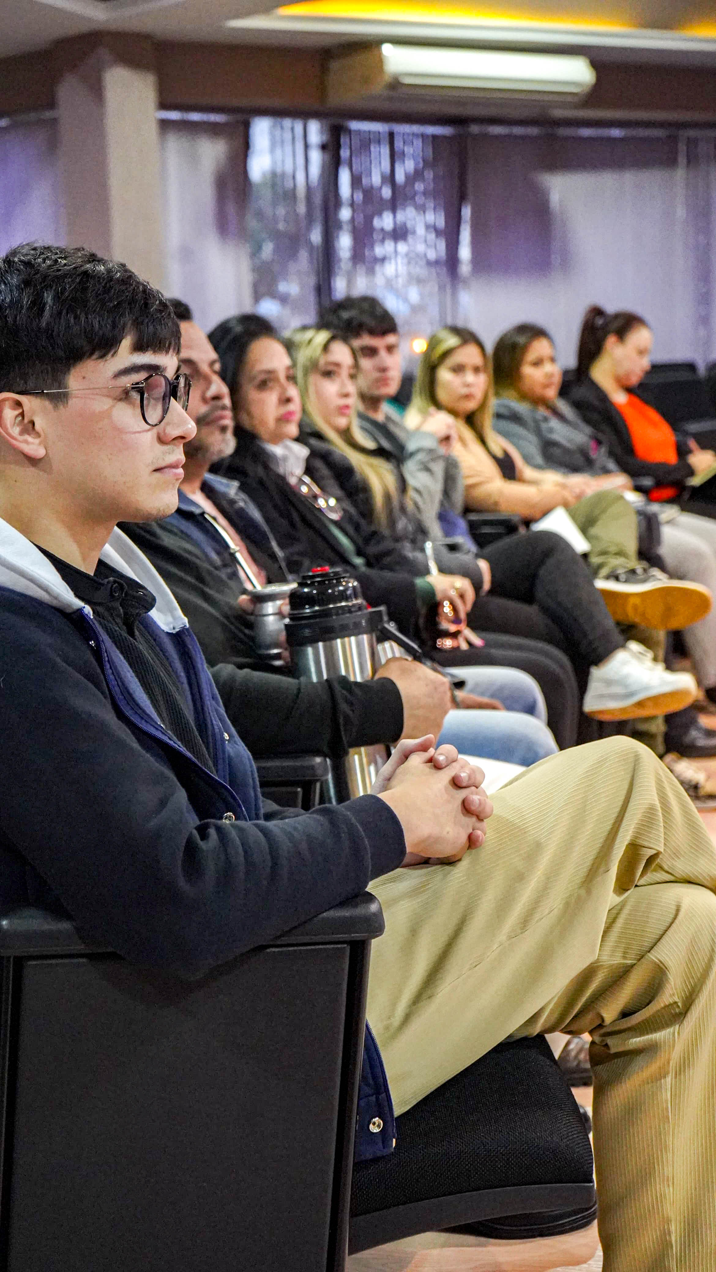 Alumnos de la UPE se preparan para el Hackathon de la NASA