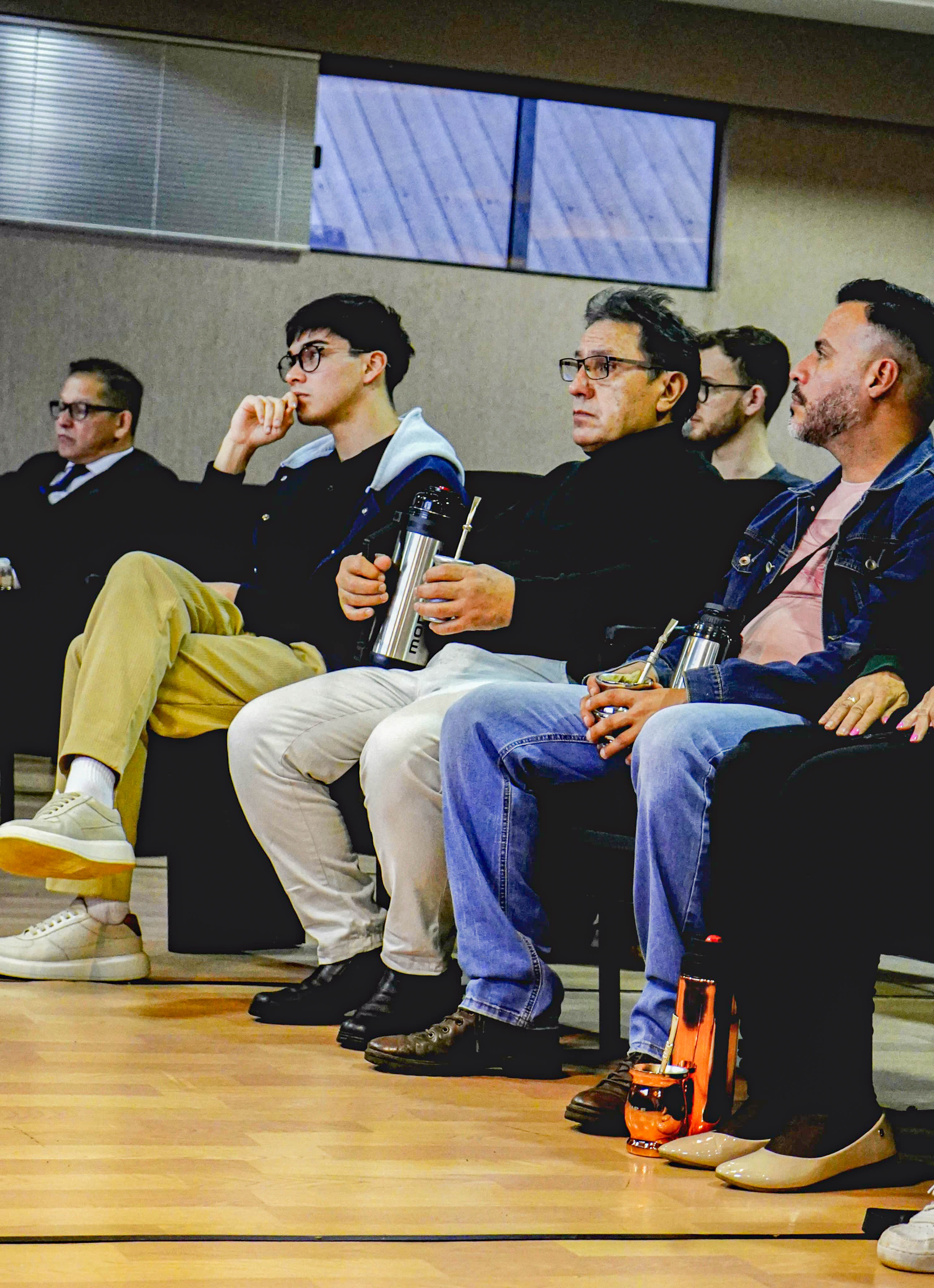 Alumnos de la UPE se preparan para el Hackathon de la NASA