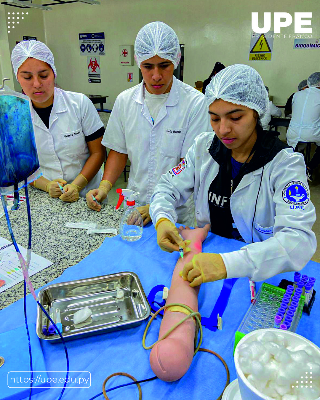 Aulas Prácticas en Ciencias de la Salud: Aprendizaje Colaborativo entre estudiantes