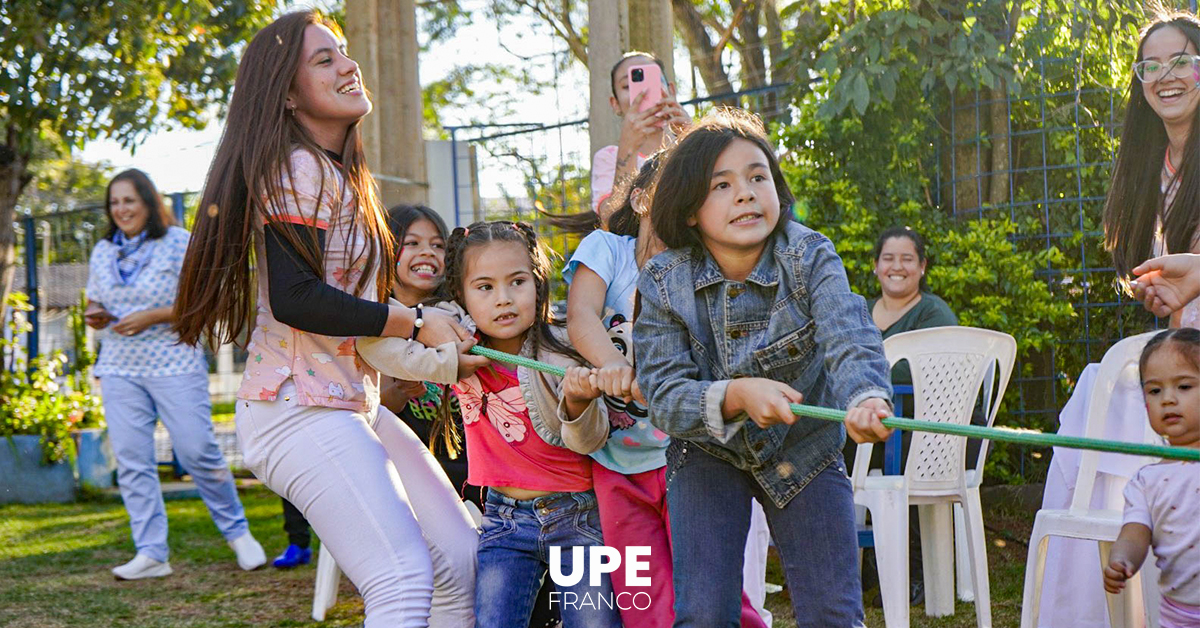 Cuidado Bucal y Alegría: Una Jornada Especial por el Día del Niño en la UPE