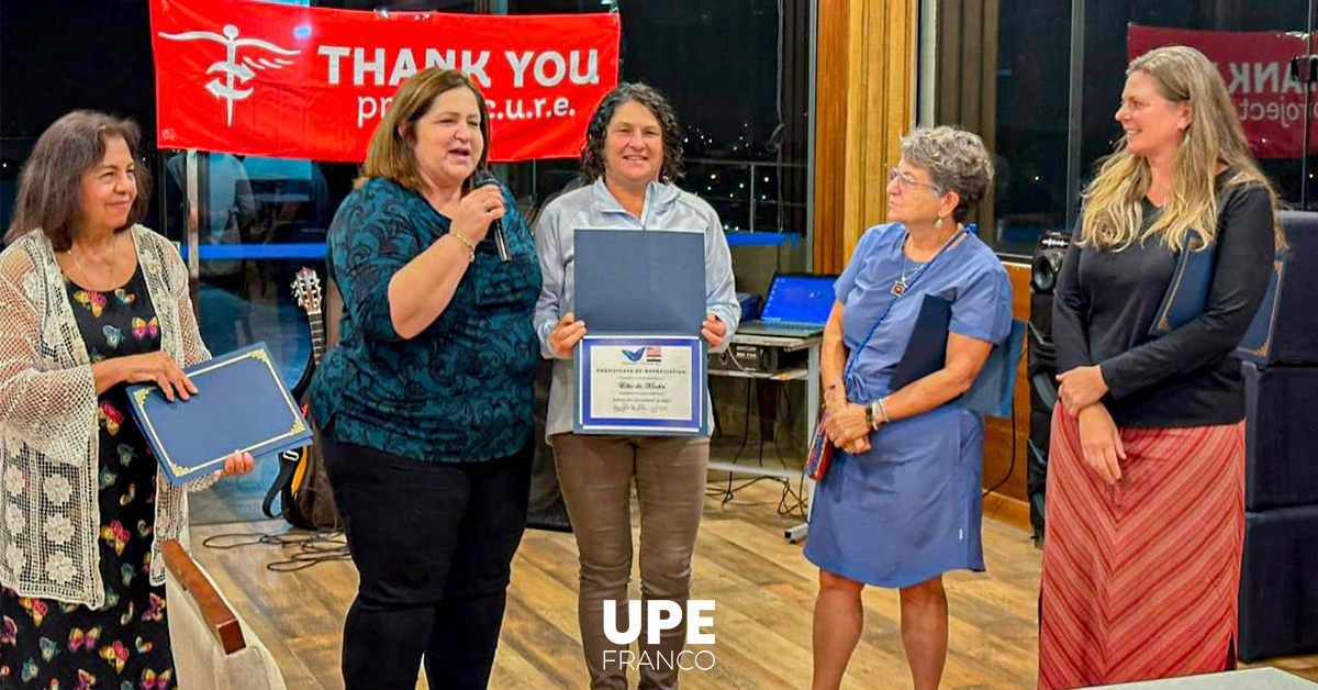 Unidos por la Salud: Entrega de Certificados a Voluntarios de Project C.U.R.E. en la UPE