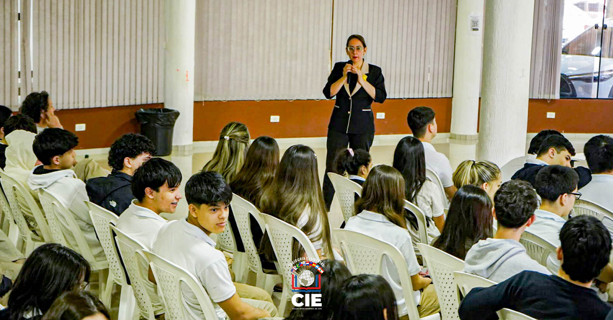 Campaña de Septiembre Amarillo en el CIE: Creando Espacios Seguros para nuestros Jóvenes