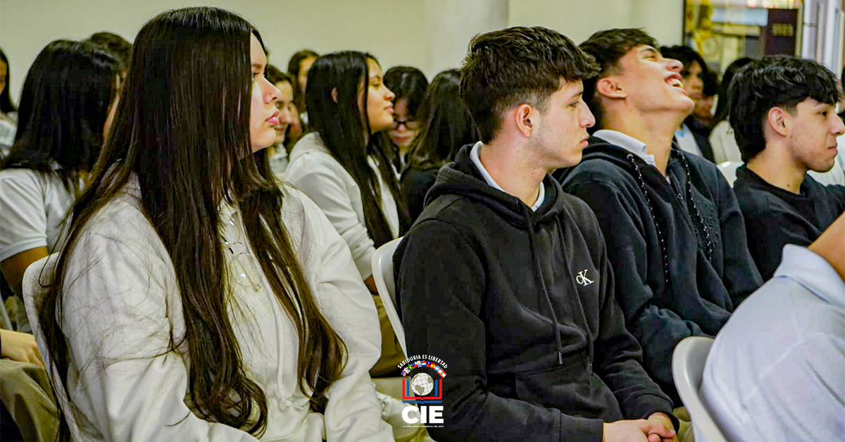 Campaña de Septiembre Amarillo en el CIE: Creando Espacios Seguros para nuestros Jóvenes